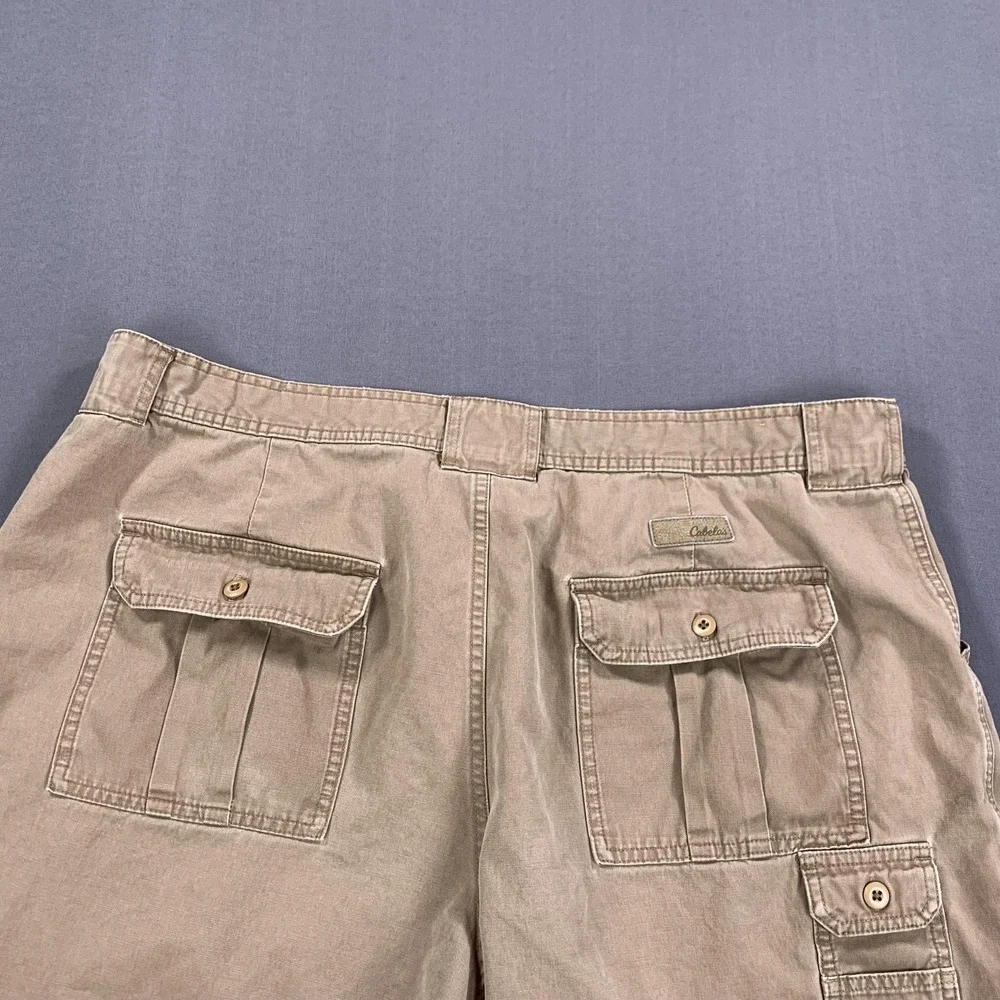 Cabela's Cargo Shorts Mens 44 Khaki Cotton Multi Pocket Hiking‎ Outdoor Utility